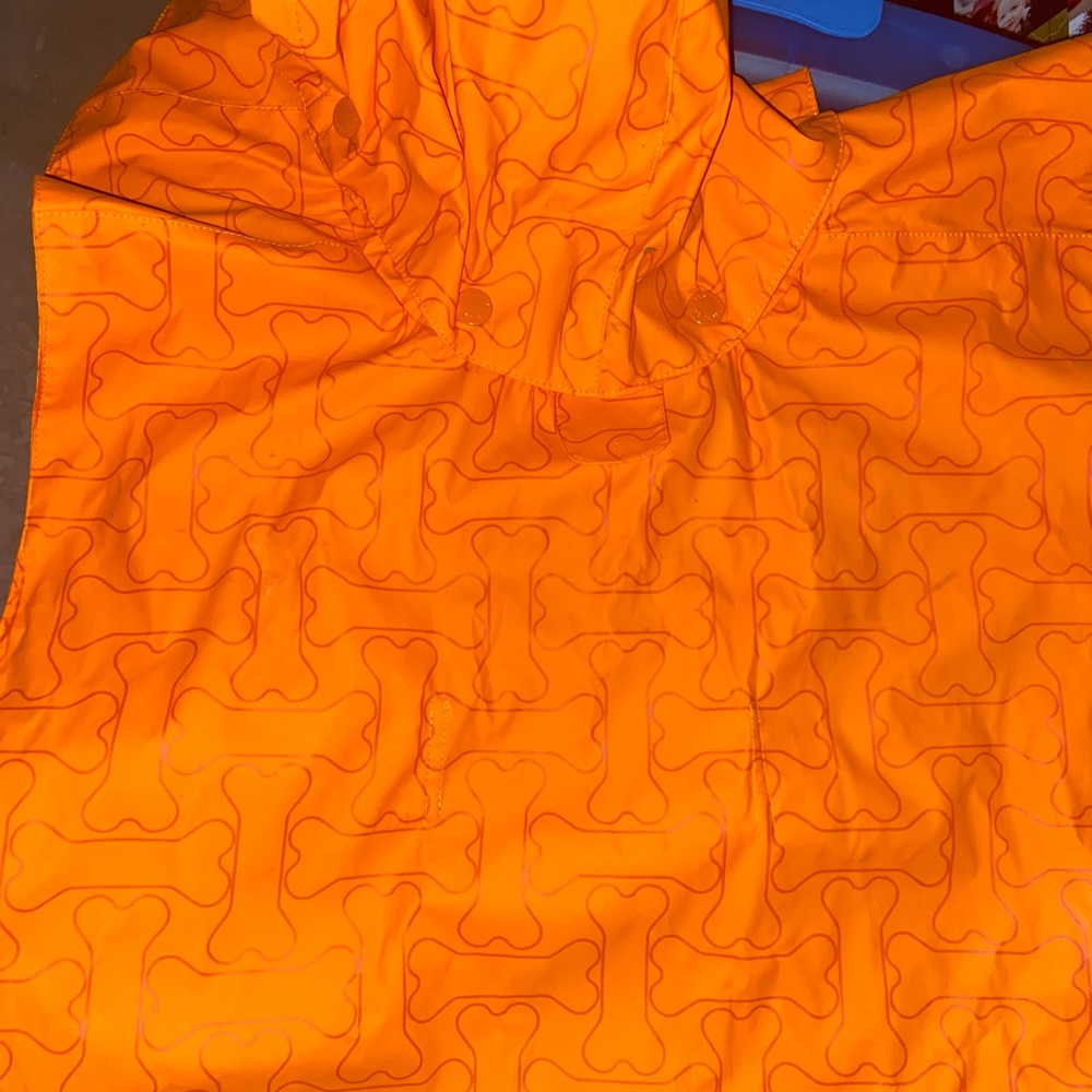 Martha Stewart Pets orange dog raincoat-Large